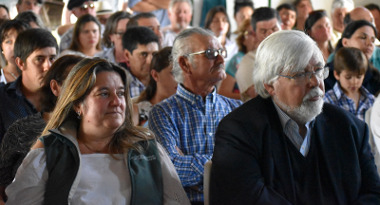 Presidenta del INC, Jacqueline Gómez y ministro del Interior, Eduardo Bonomi